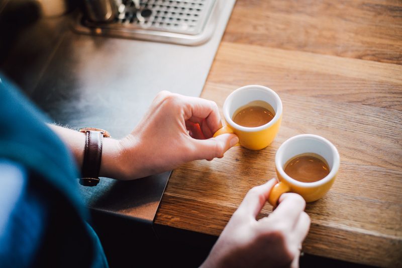 Kawa espresso w filiżance