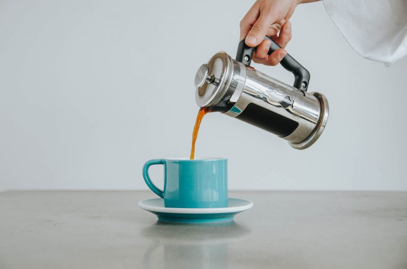 French Press – parzenie kawy w zaparzaczu. Wciąż kochana klasyka.