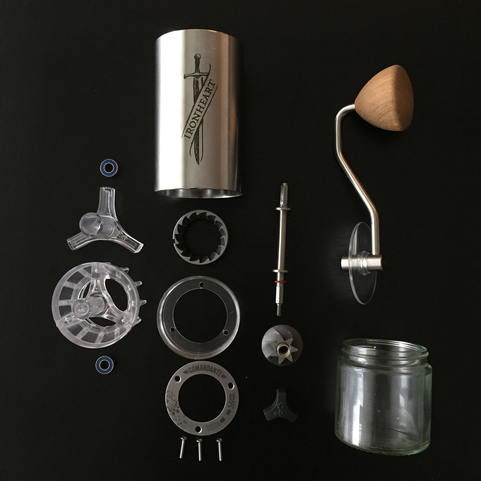 comandante ironheart coffeedesk
