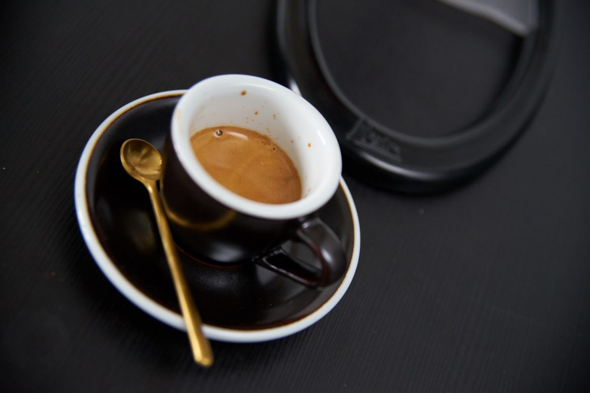 Jak zrobić espresso idealne? Sprawdźmy! - Blog CoffeeDesk.pl