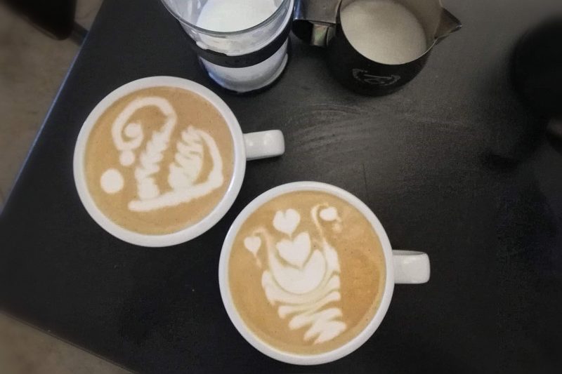 bardziej skomplikowany latte art 