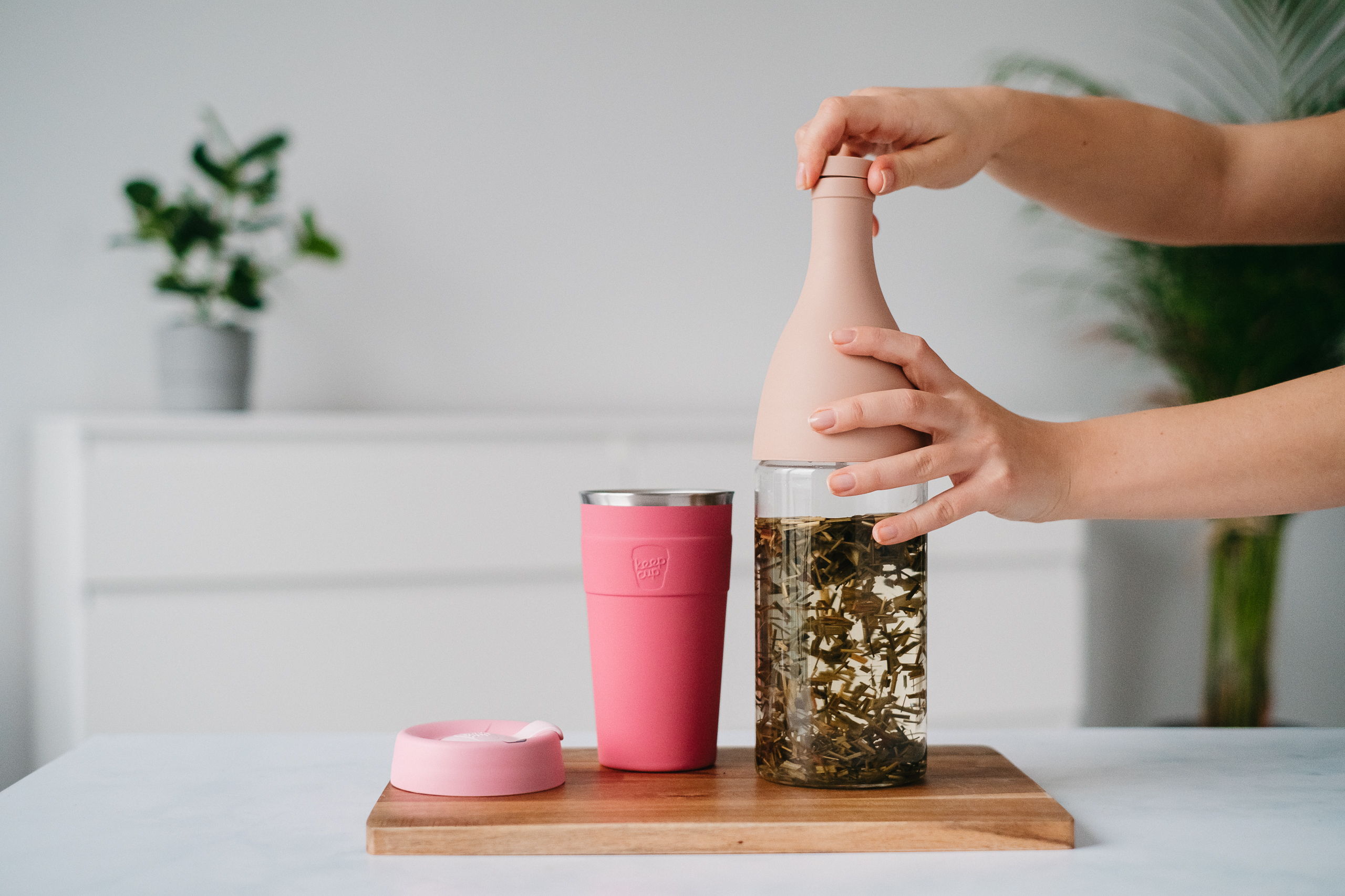 przygotowanie herbaty cold brew