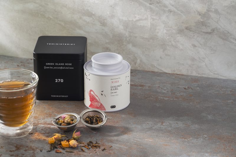 Herbaty miesiąca – lipiec: Golden Earl od Paper&Tea i Green Island Rose od Teministeriet