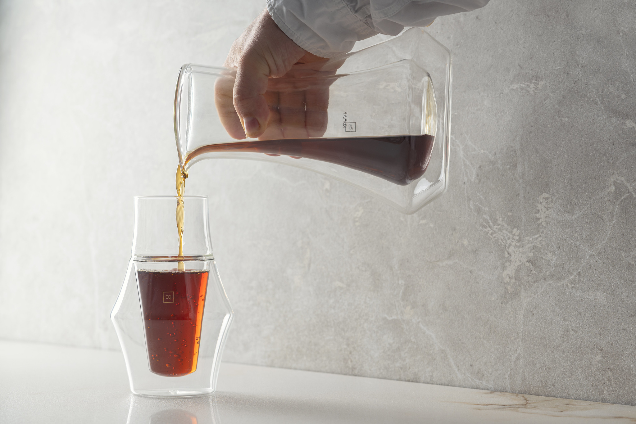 szklanki i karafki Kruve z serii EQ