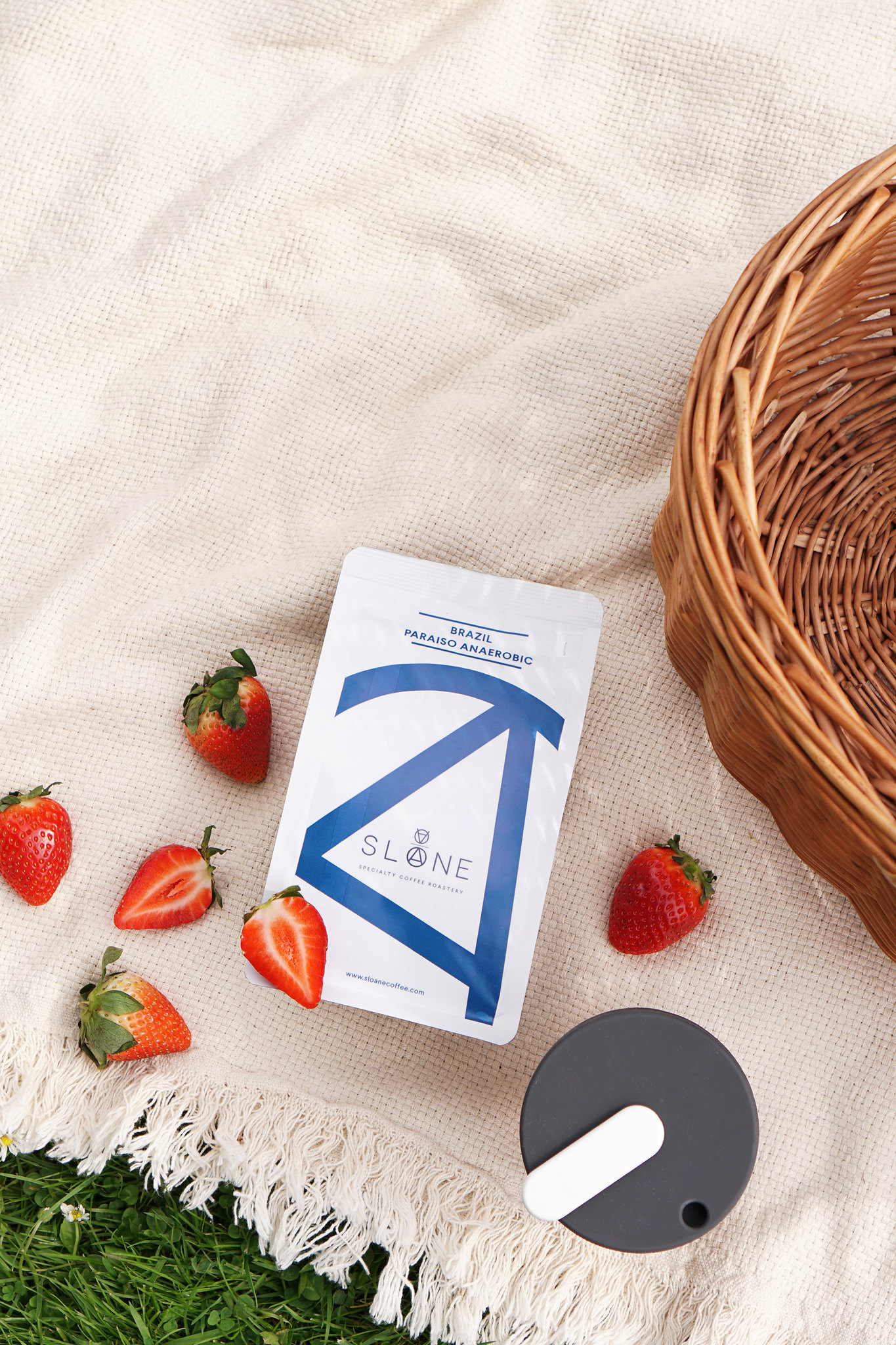 kawa miesiąca od Sloane