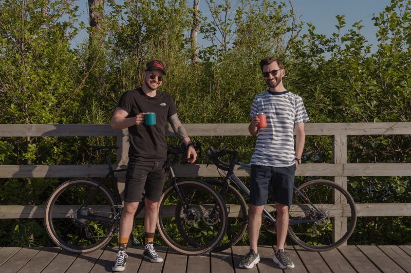 przerwa na kawę w trakcie trasy rowerowej