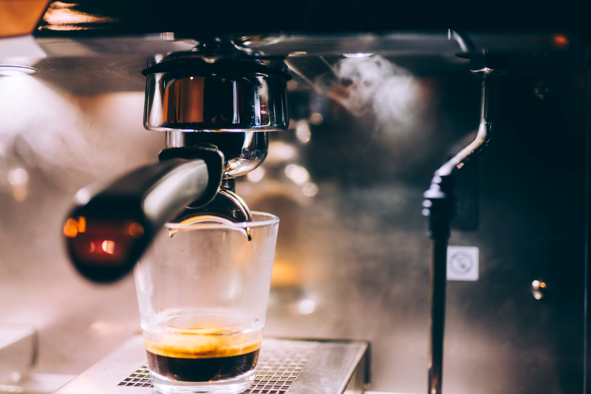 parzenie ristretto w ekspresie kolbowym