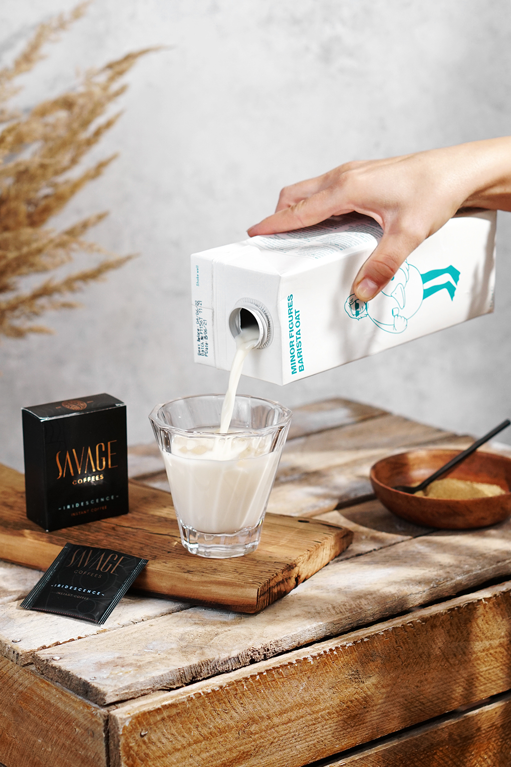 dalgona coffee na bazie napoju roślinnego