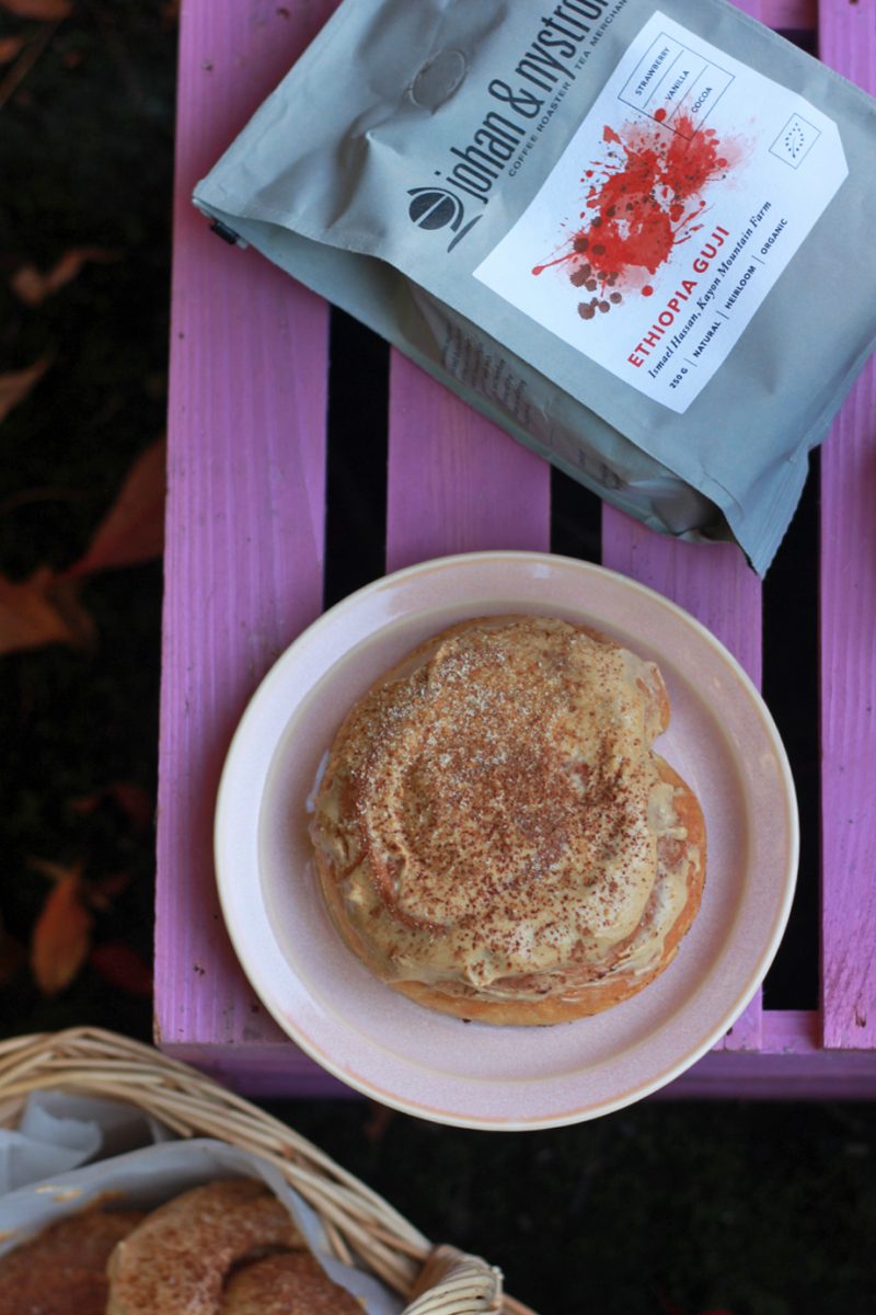 cinnamon tiramisu rolls