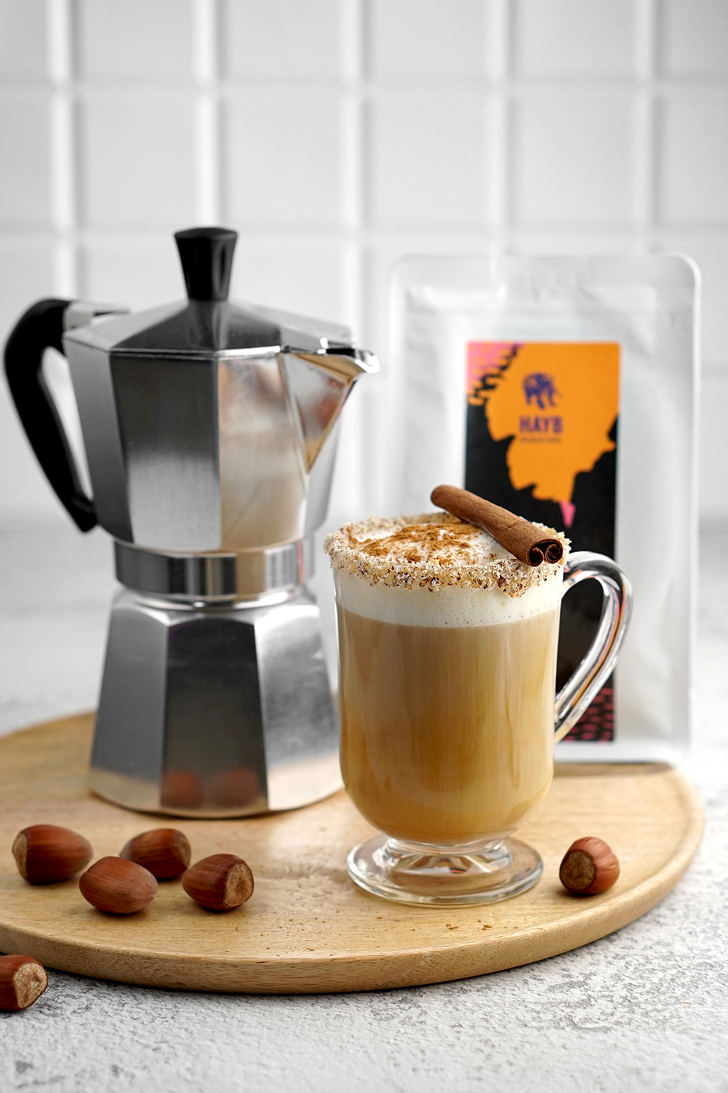 kawa z likierem orzechowym