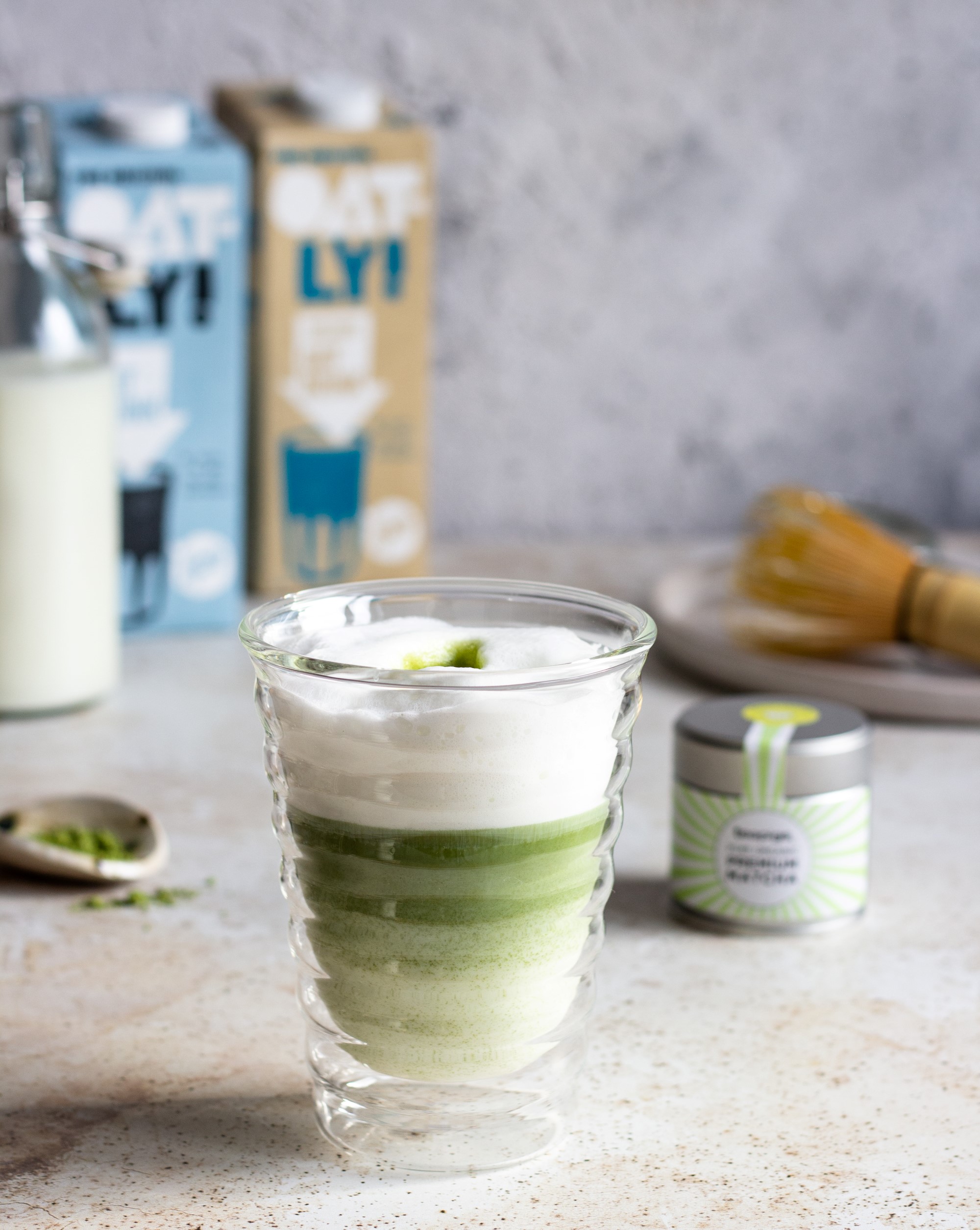 gotowa do podania matcha latte