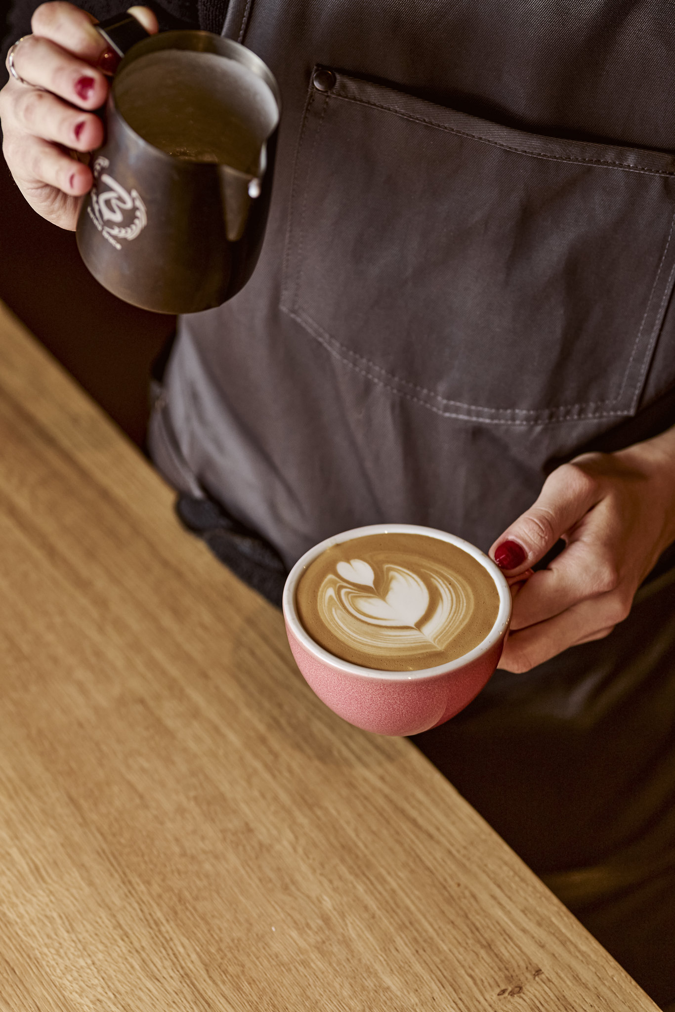 flat white z latte art