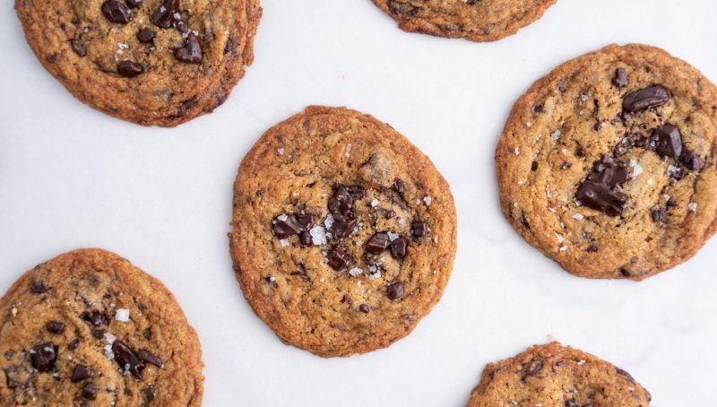 Veganuary: Przepis na wegańskie chocolate chip cookies z kawą