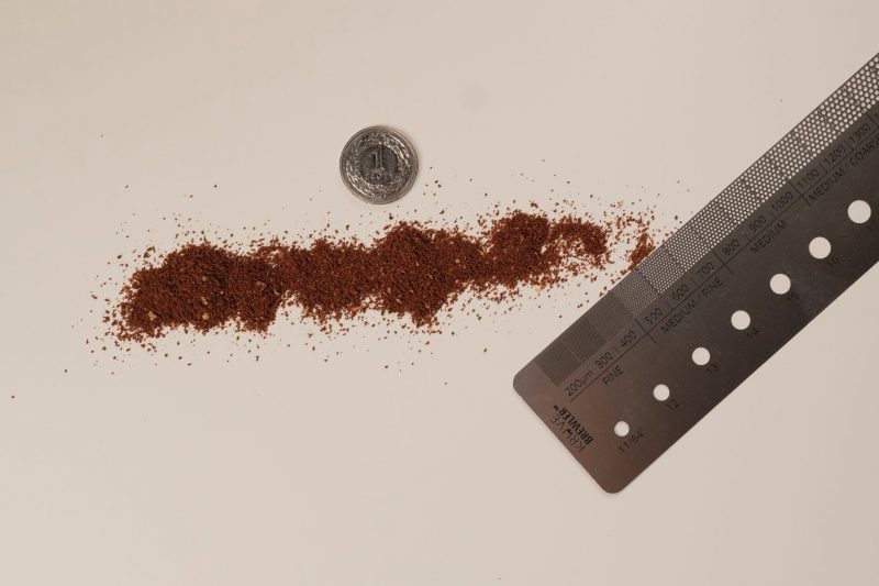 Ziarna o wielkości 600 μm 