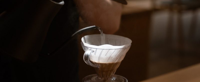 Jak zaparzyć dripa V60? 3 metody parzenia