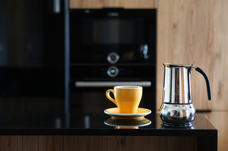 Kawiarka aluminiowa czy ze stali nierdzewnej?