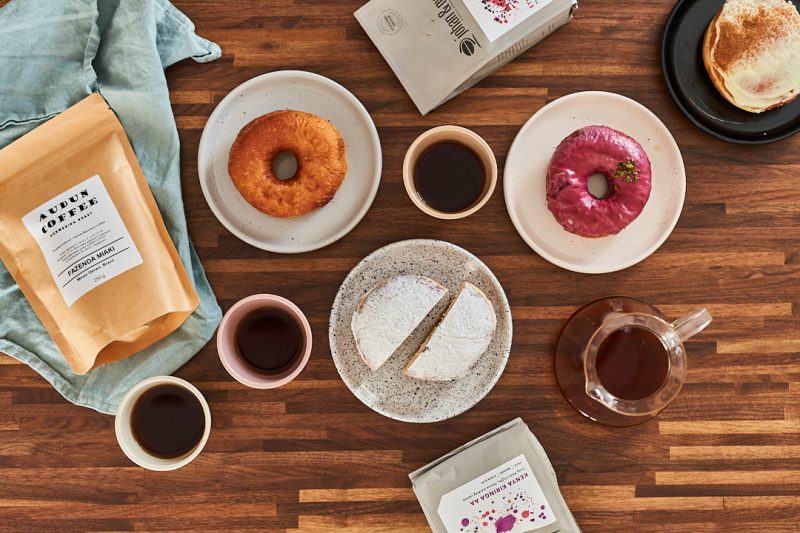 Coffee and Donuts pairing, czyli jaki pączek z jaką kawą?