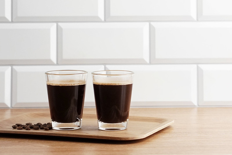 Kawa na czczo – czy picie jej na pusty żołądek to dobry pomysł?