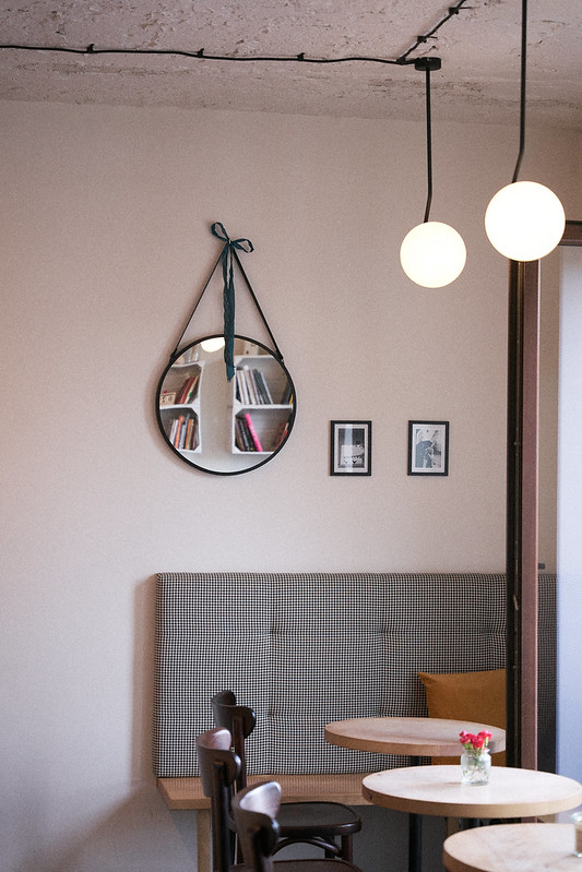 Lokalnie – wnętrze